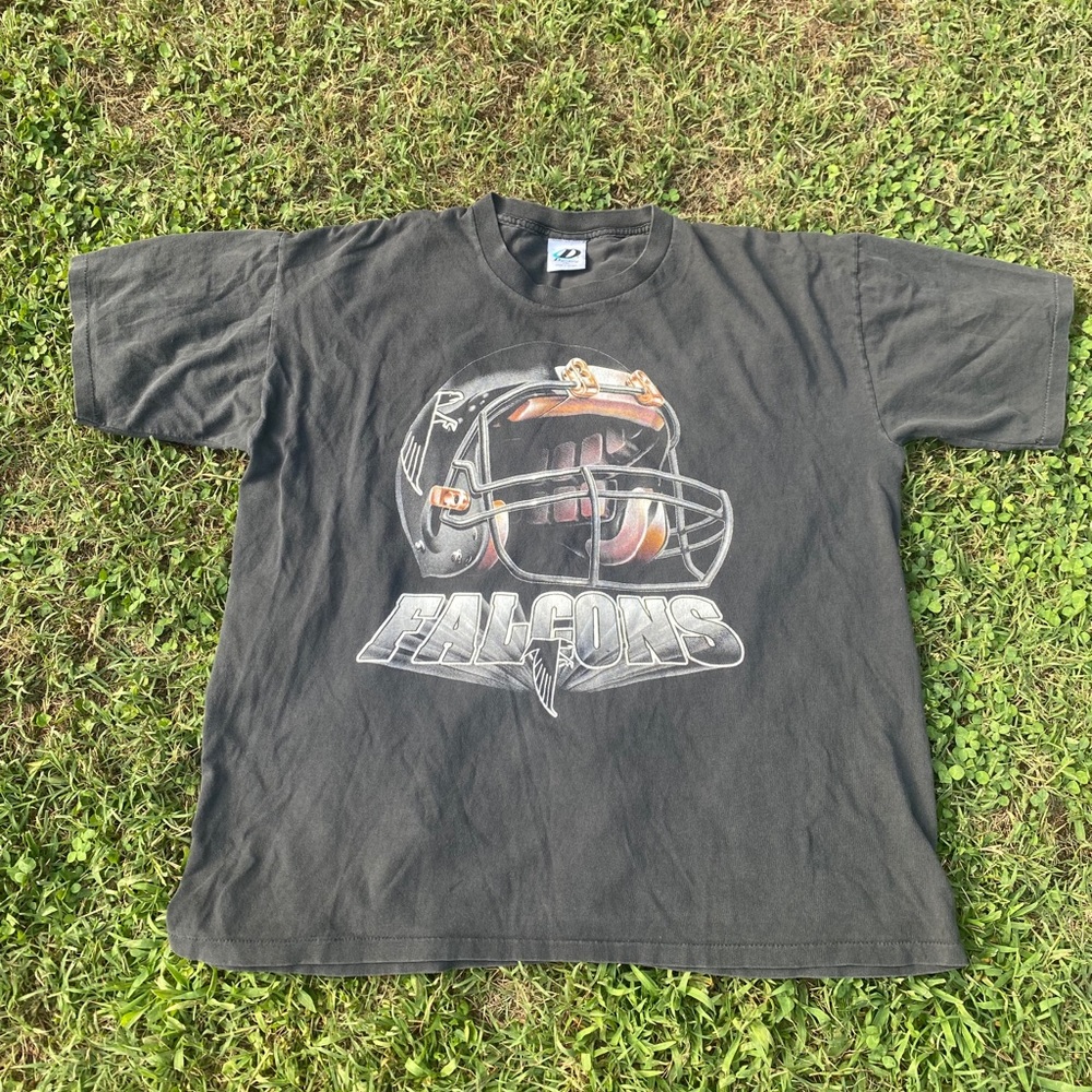 Vintage falcons t-shirt